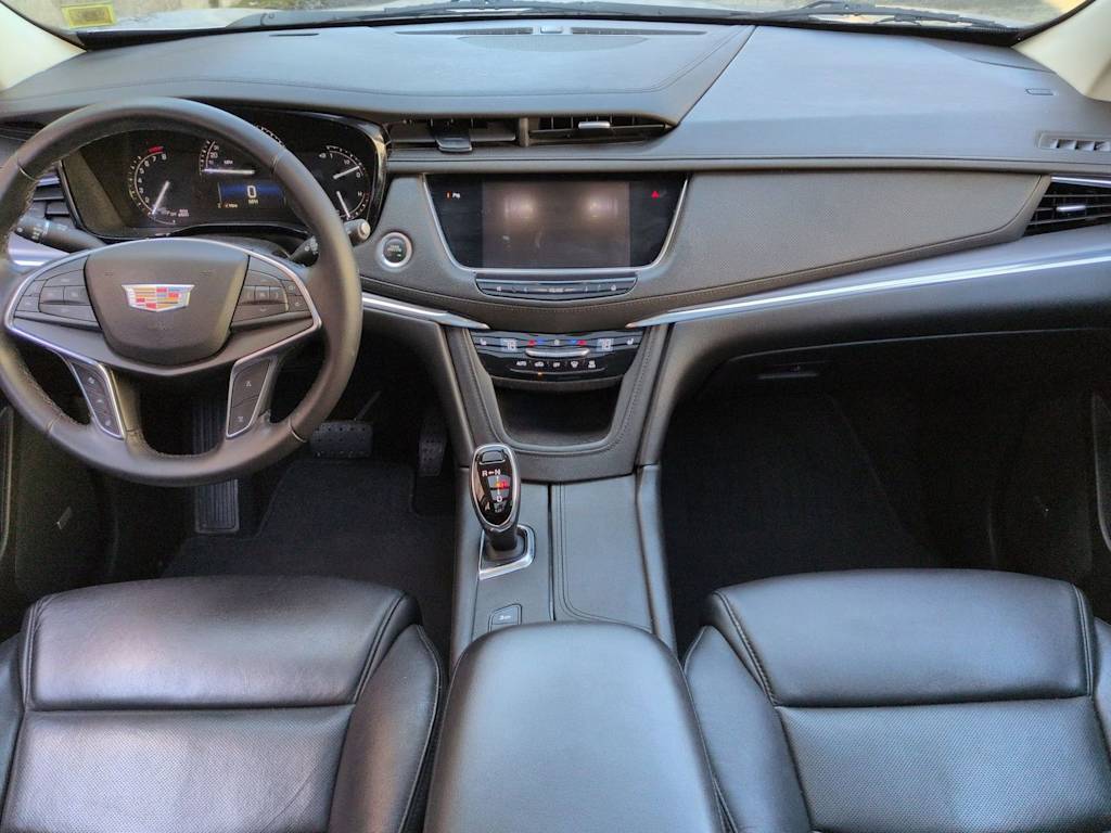 Thumbnail: 2018 Cadillac XT5 - 9