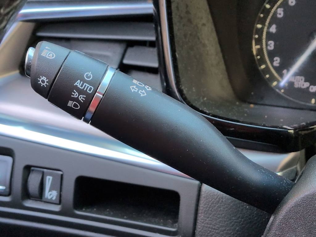 Thumbnail: 2018 Cadillac XT5 - 36