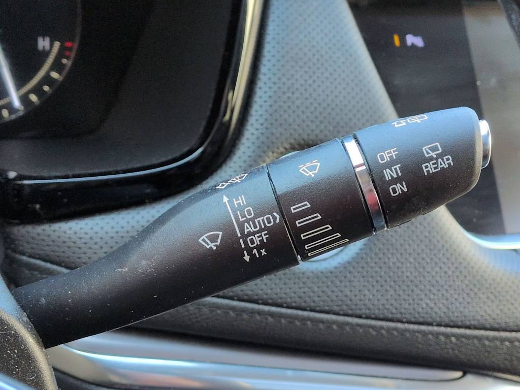 Thumbnail: 2018 Cadillac XT5 - 35