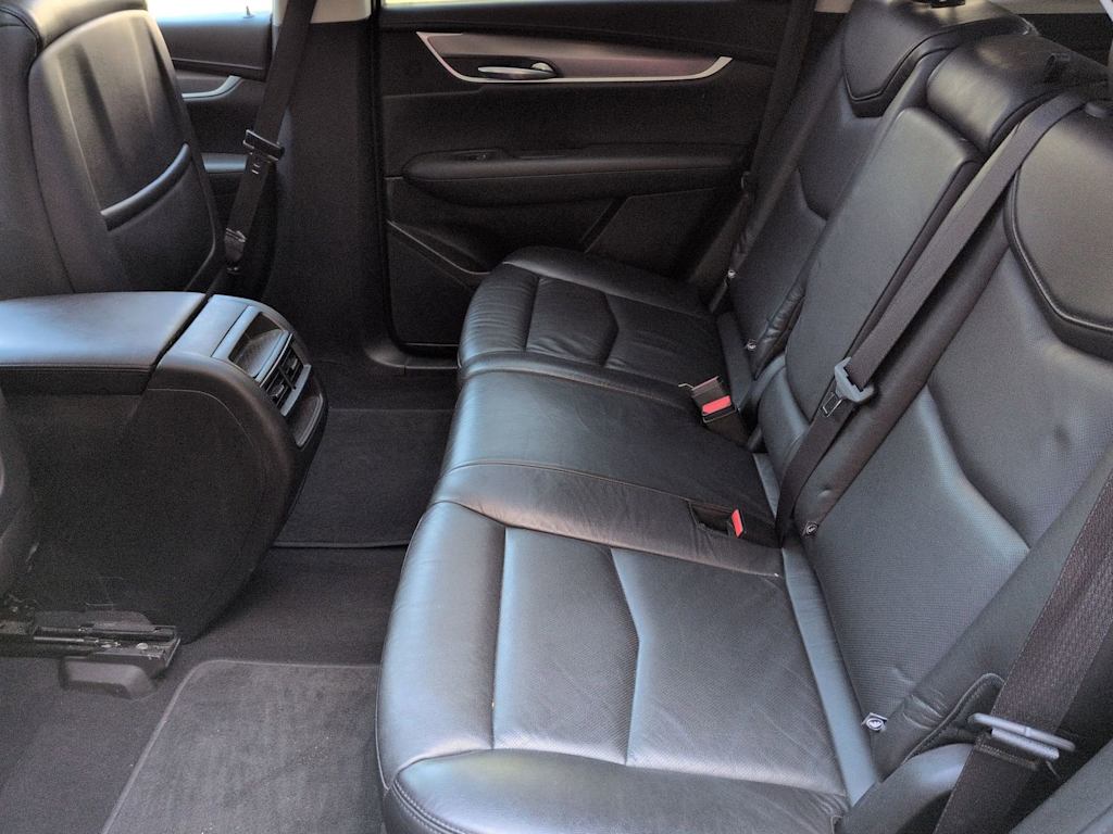 Thumbnail: 2018 Cadillac XT5 - 12