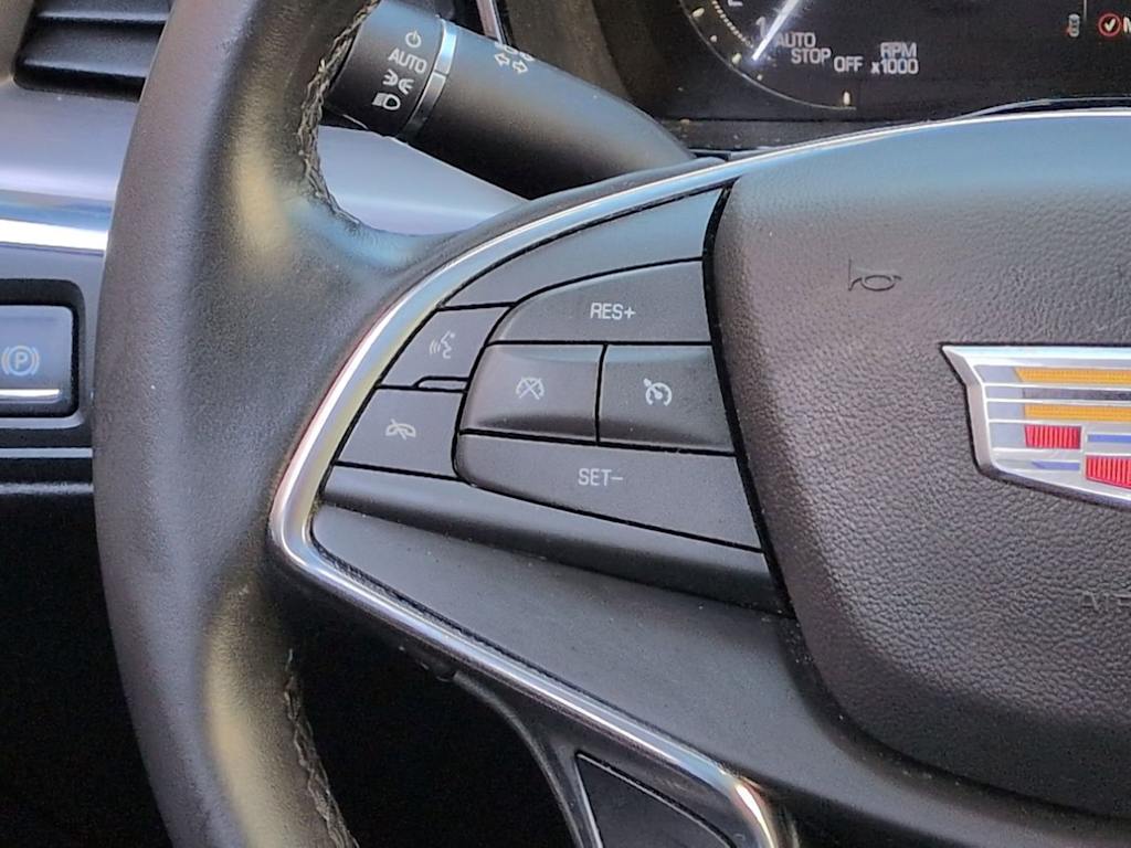 Thumbnail: 2018 Cadillac XT5 - 33