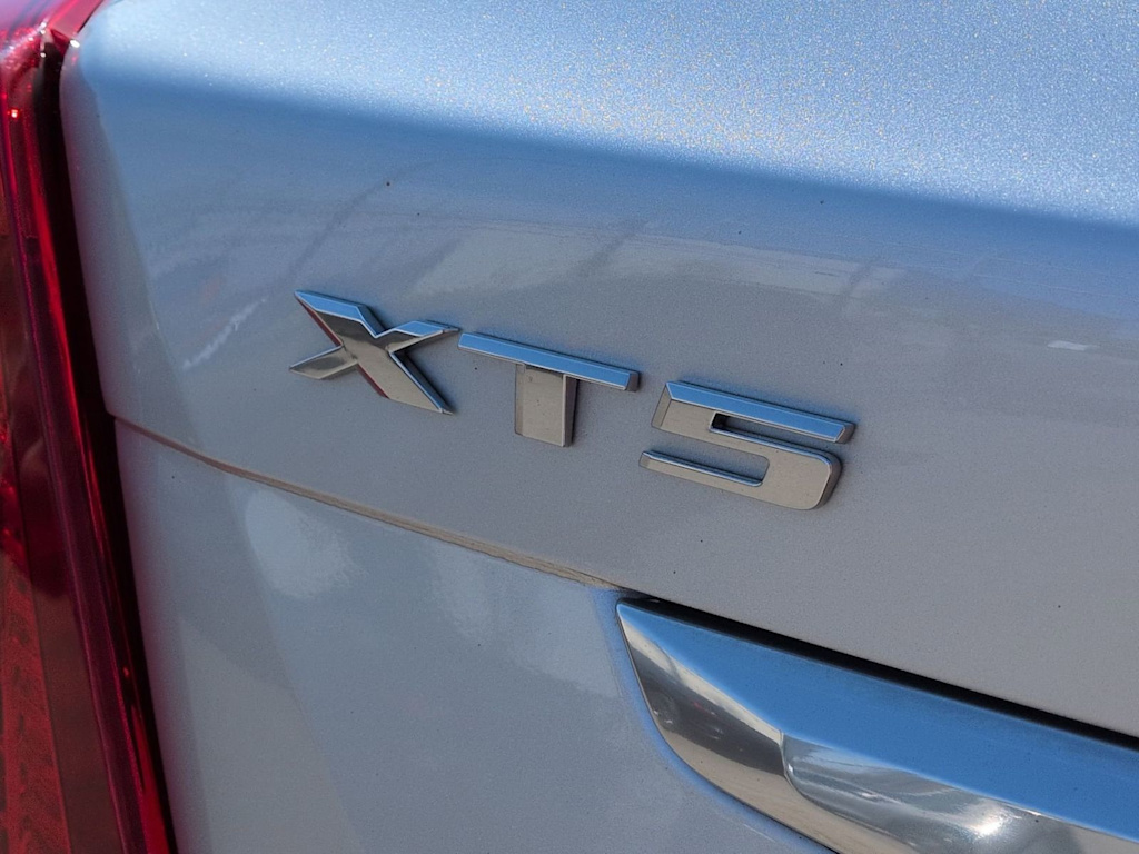 Thumbnail: 2018 Cadillac XT5 - 27