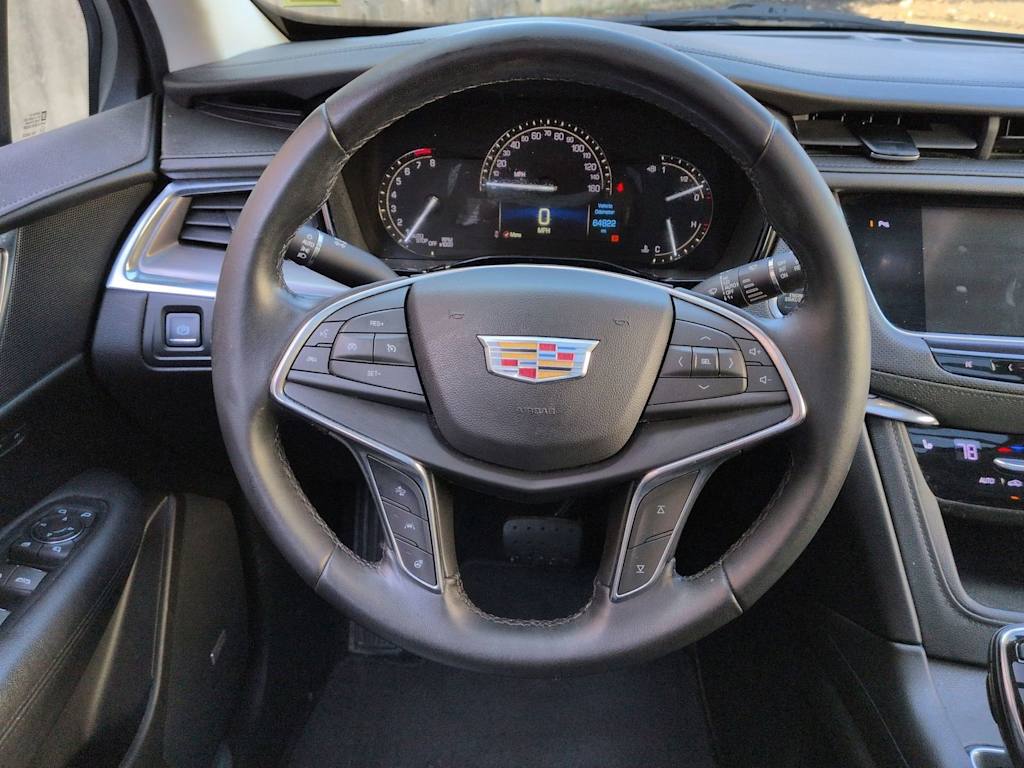 Thumbnail: 2018 Cadillac XT5 - 13