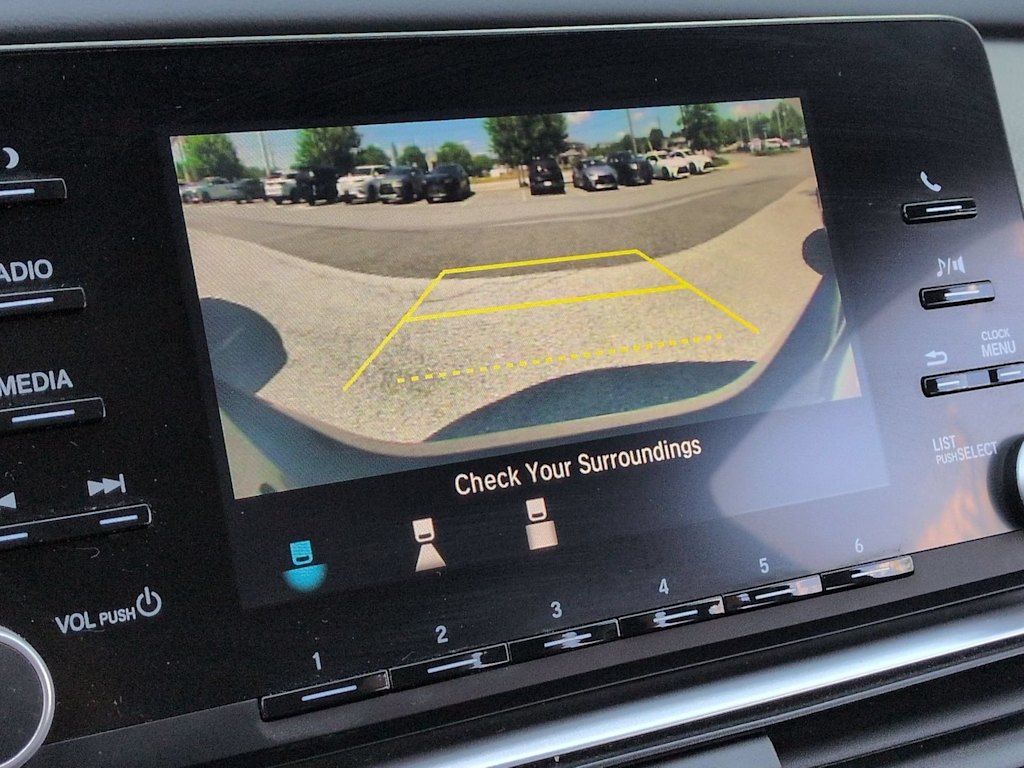 Thumbnail: 2019 Honda Accord - 16