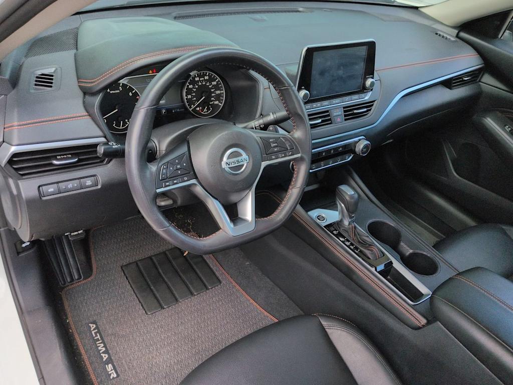 Thumbnail: 2022 Nissan Altima - 2