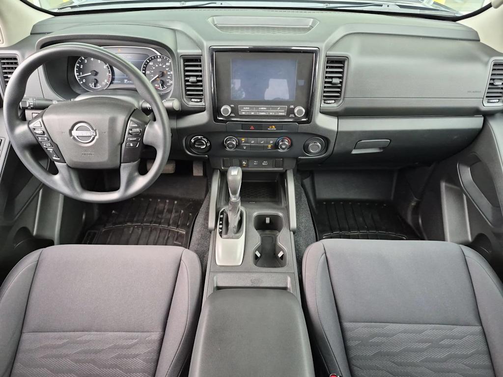 Thumbnail: 2022 Nissan Frontier - 10
