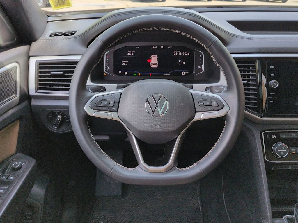 Thumbnail: 2022 Volkswagen Atlas - 14