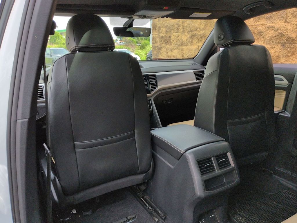 Thumbnail: 2022 Volkswagen Atlas - 13