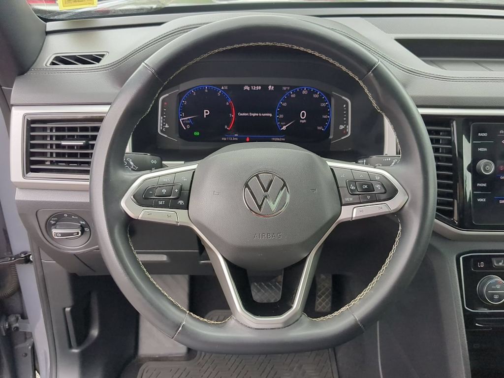 Thumbnail: 2021 Volkswagen Atlas - 14