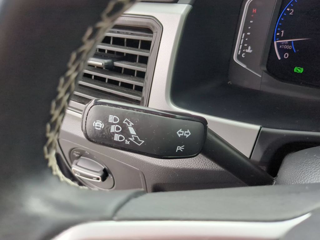 Thumbnail: 2021 Volkswagen Atlas - 36