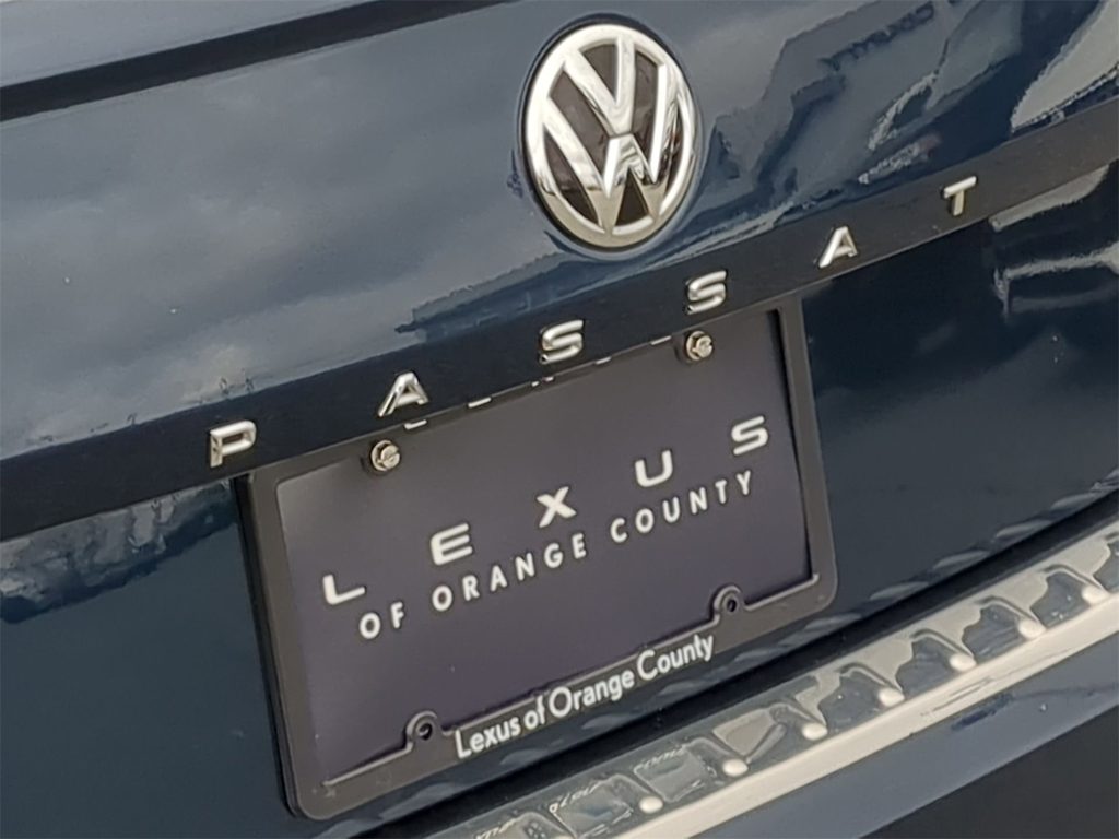 Thumbnail: 2022 Volkswagen Passat - 25