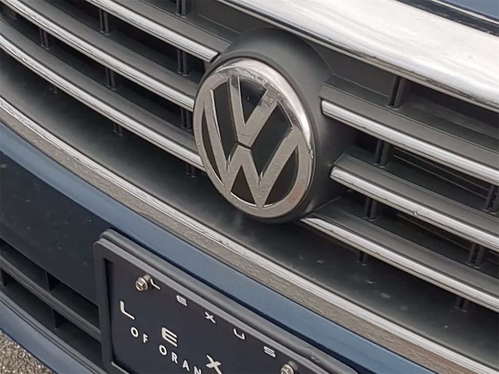 Thumbnail: 2022 Volkswagen Passat - 6