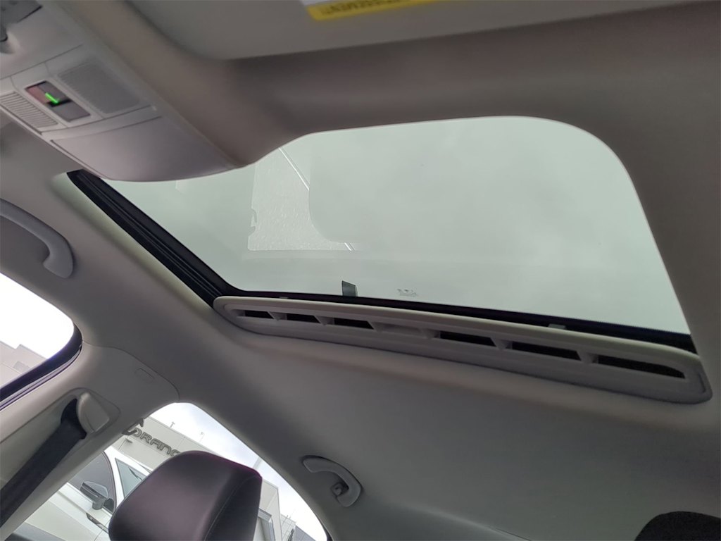 Thumbnail: 2022 Volkswagen Passat - 27