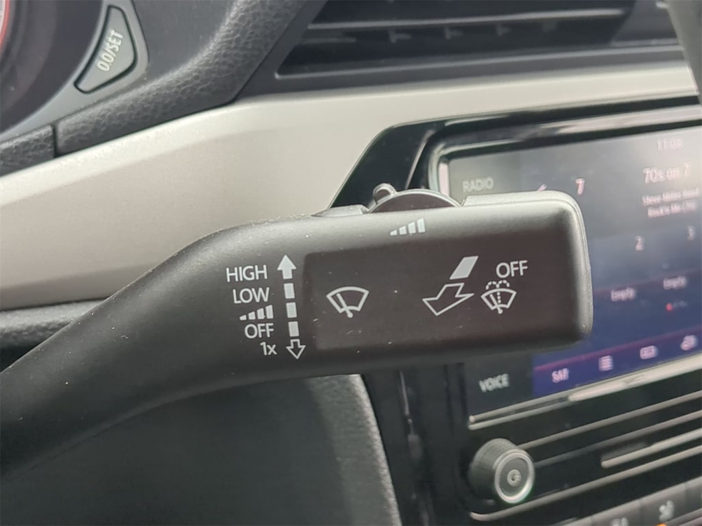 Thumbnail: 2022 Volkswagen Passat - 31