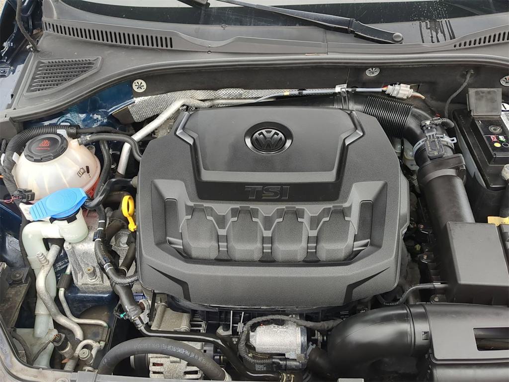 Thumbnail: 2022 Volkswagen Passat - 8