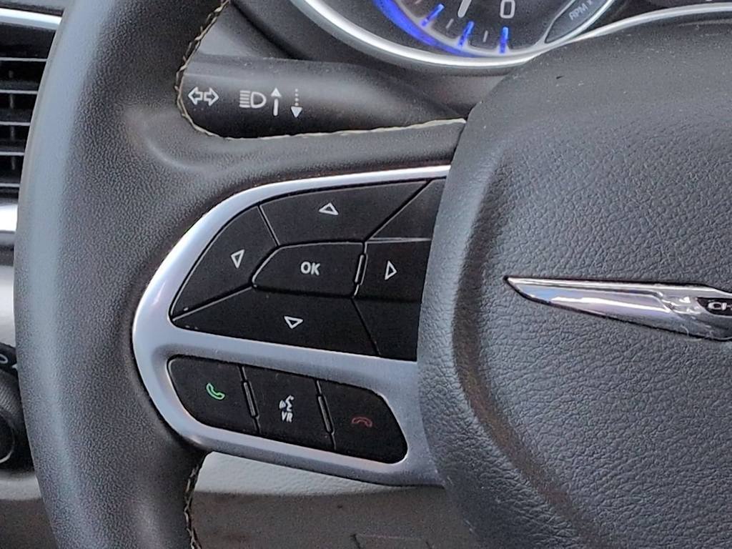 Thumbnail: 2024 Chrysler Pacifica - 29