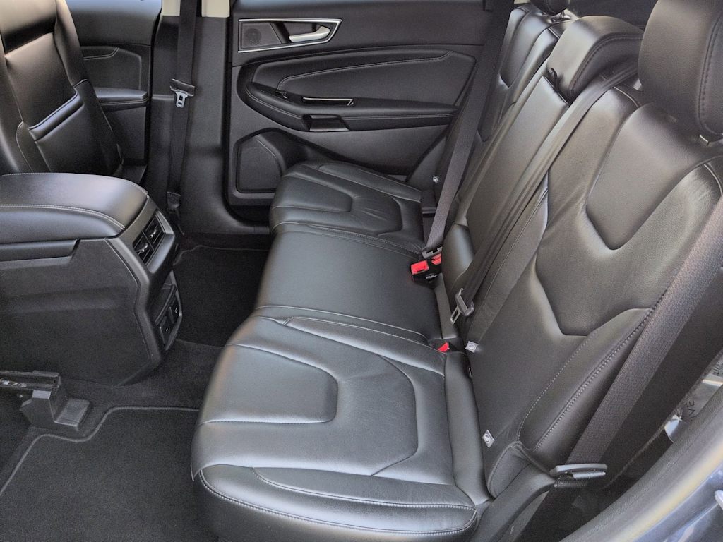 Thumbnail: 2019 Ford Edge - 28