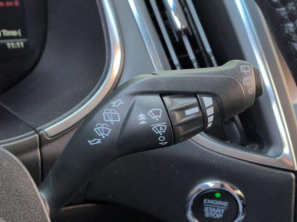 Thumbnail: 2019 Ford Edge - 32