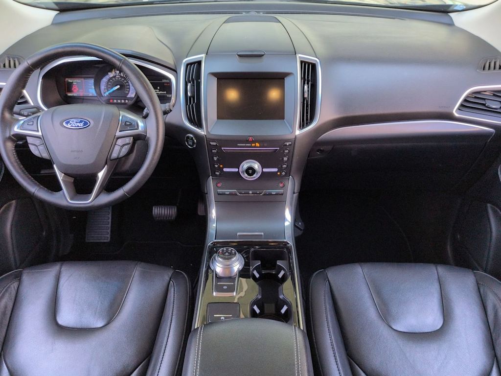Thumbnail: 2019 Ford Edge - 10