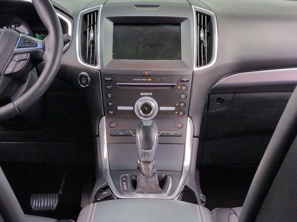 Thumbnail: 2017 Ford Edge - 12