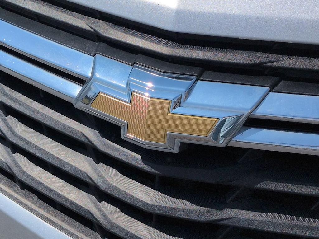 Thumbnail: 2022 Chevrolet Equinox - 7