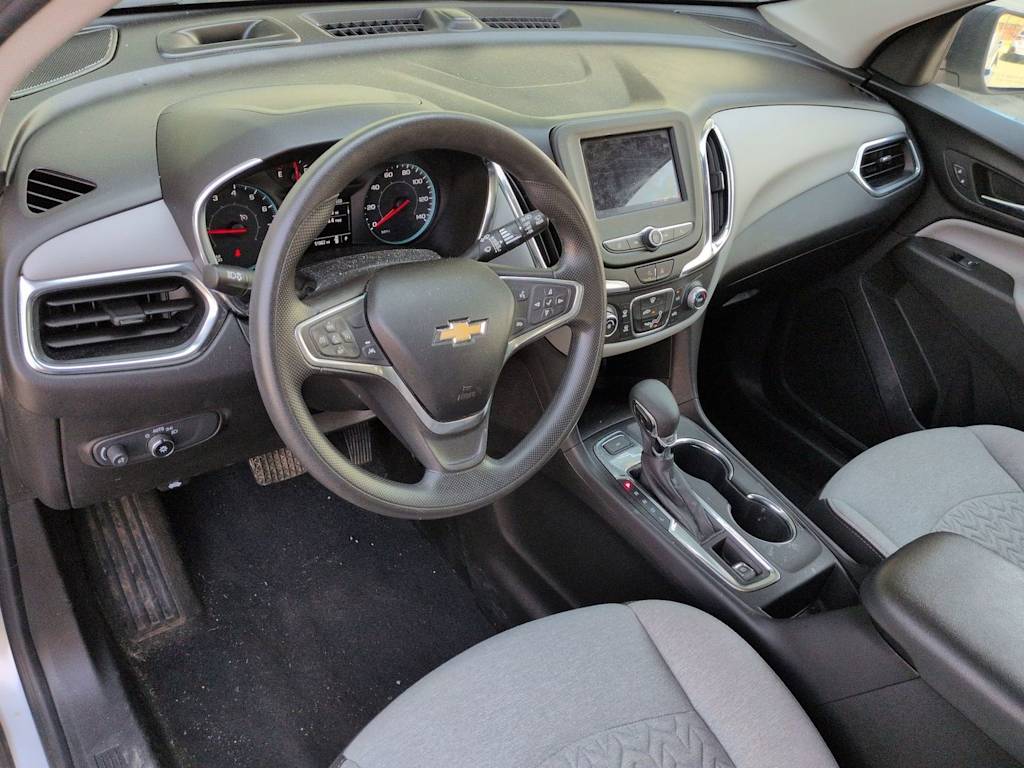 Thumbnail: 2022 Chevrolet Equinox - 2