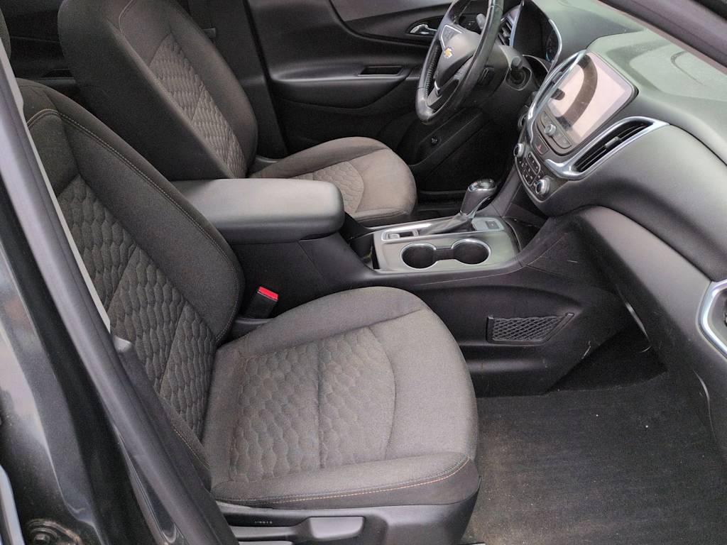 Thumbnail: 2018 Chevrolet Equinox - 11