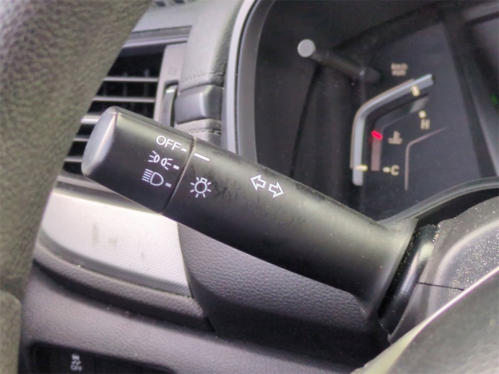 2018 Honda CR-V LX 33
