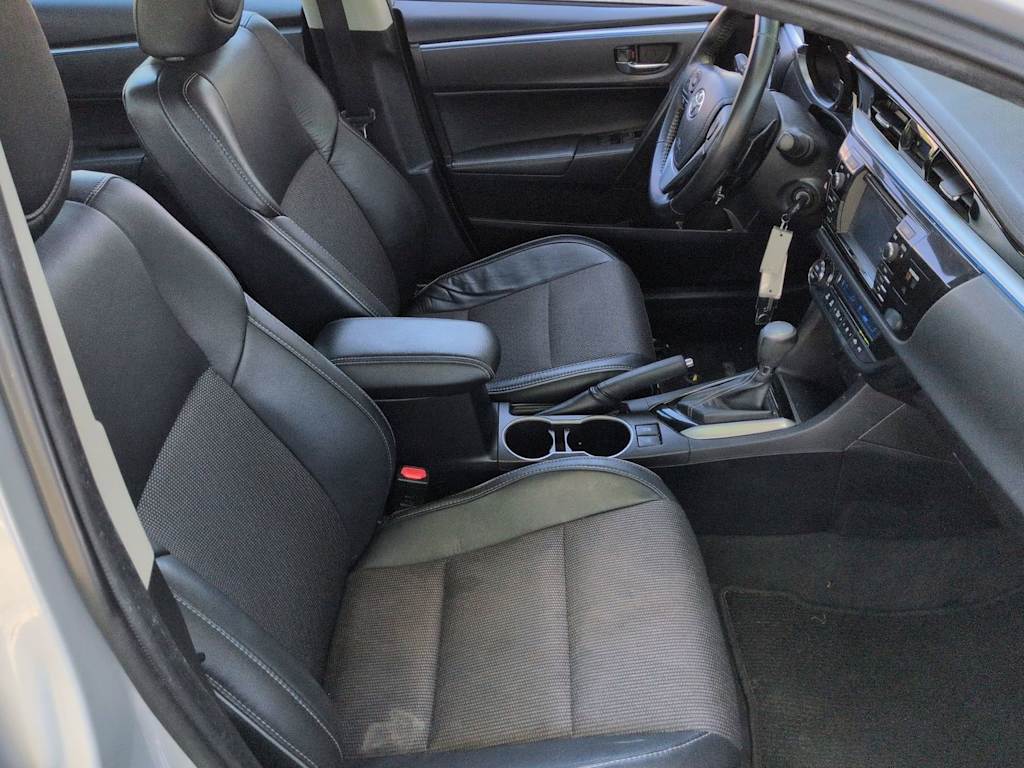 Thumbnail: 2014 Toyota Corolla - 10