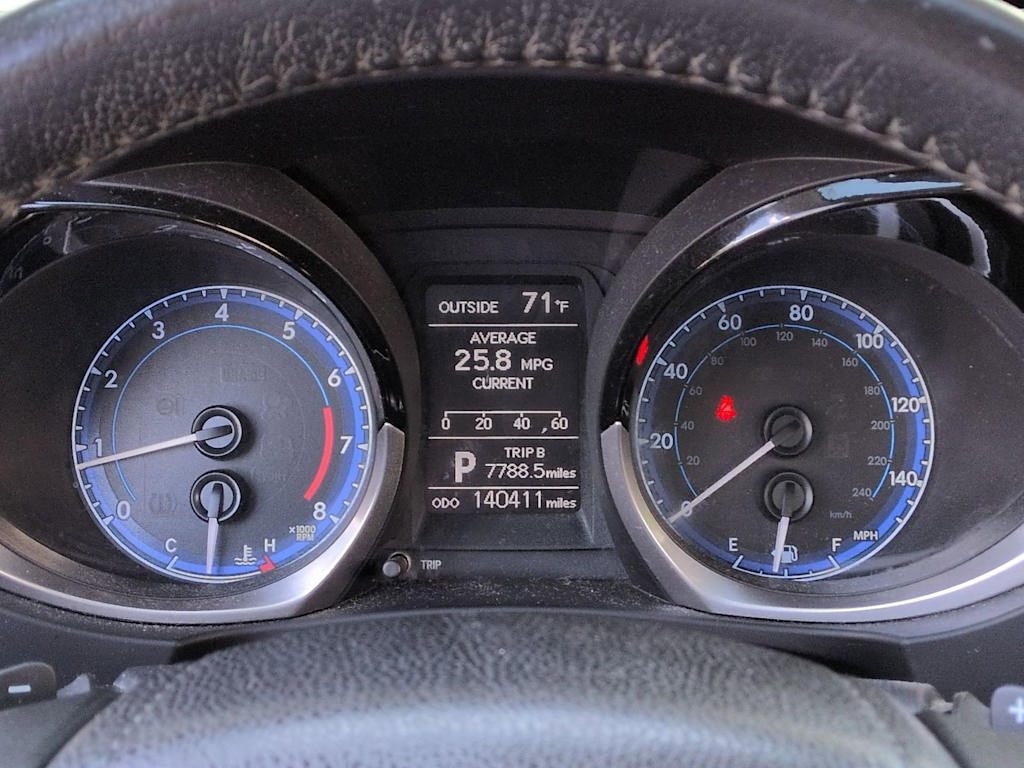 Thumbnail: 2014 Toyota Corolla - 15
