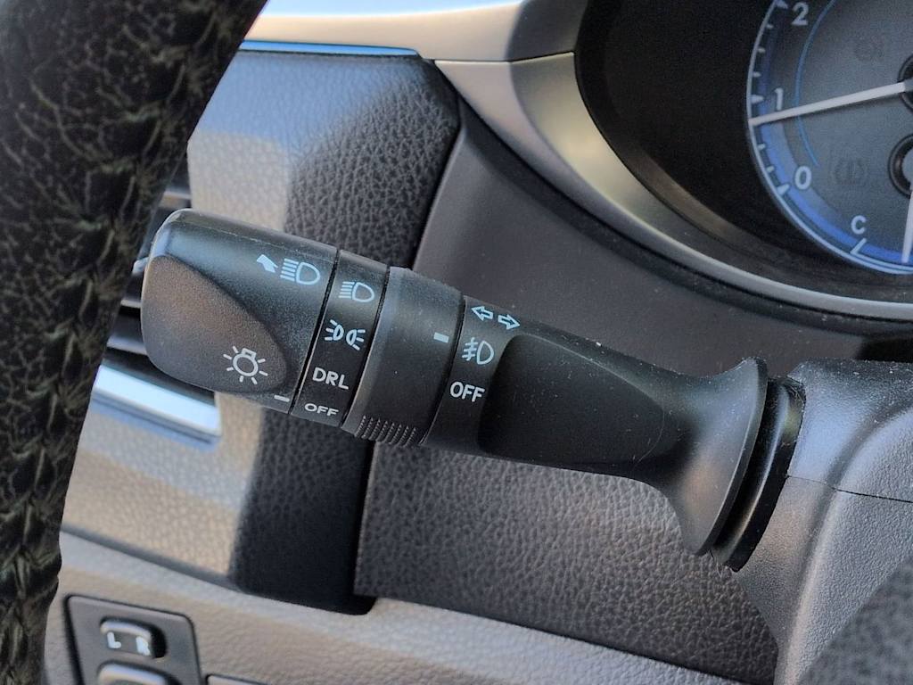 Thumbnail: 2014 Toyota Corolla - 32