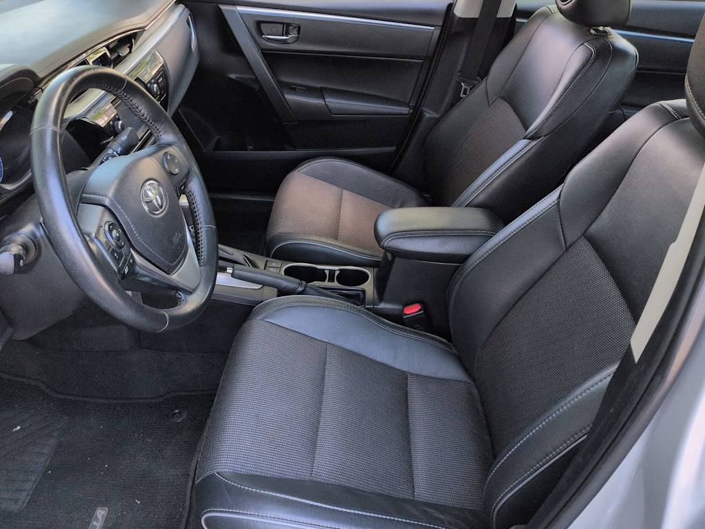 Thumbnail: 2014 Toyota Corolla - 9