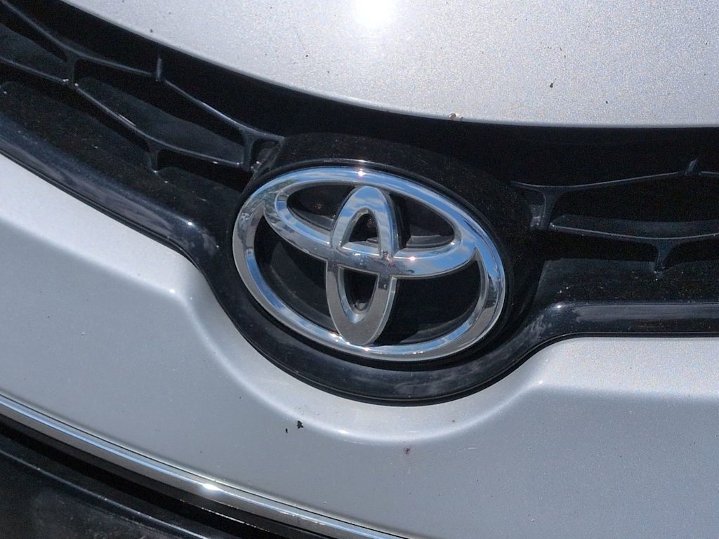 Thumbnail: 2014 Toyota Corolla - 6