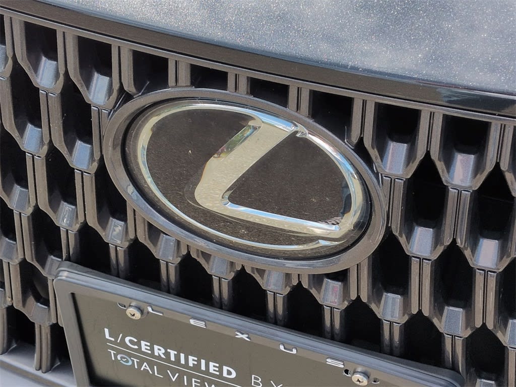 Thumbnail: 2024 Lexus ES - 8
