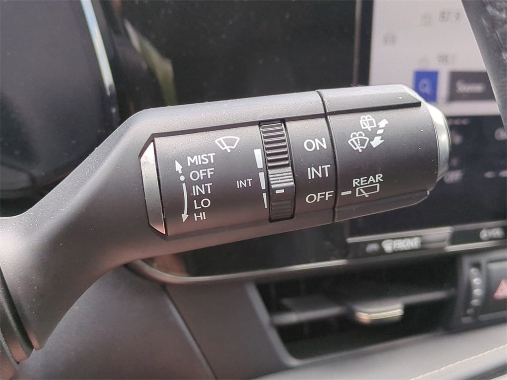 Thumbnail: 2022 Lexus NX - 32