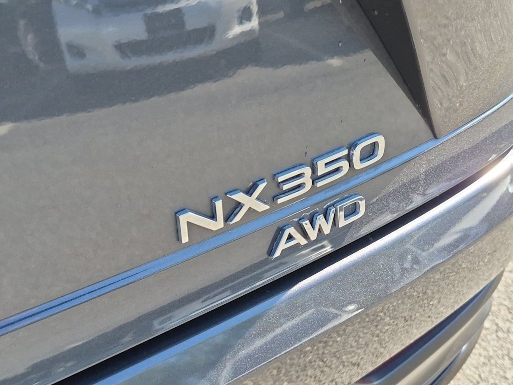 Thumbnail: 2025 Lexus ES - 6