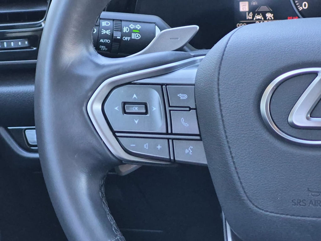 Thumbnail: 2025 Lexus ES - 33