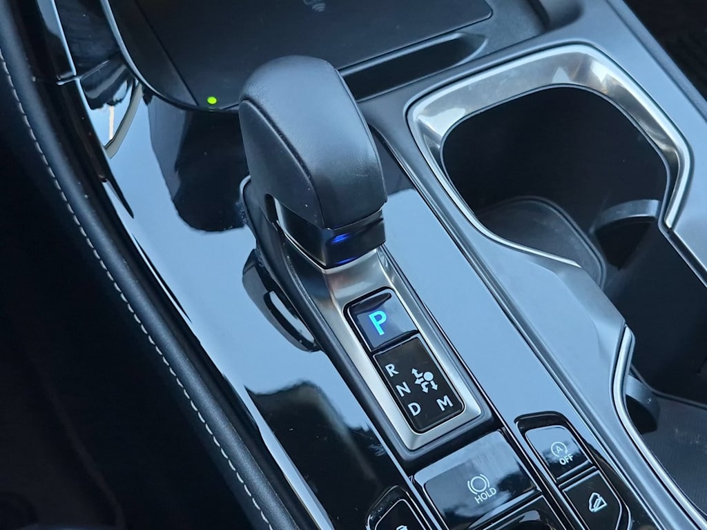 Thumbnail: 2025 Lexus ES - 16