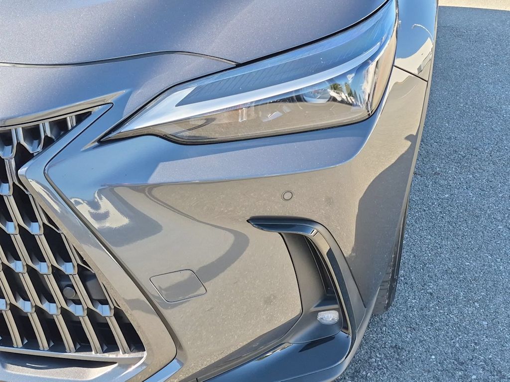 Thumbnail: 2025 Lexus ES - 26