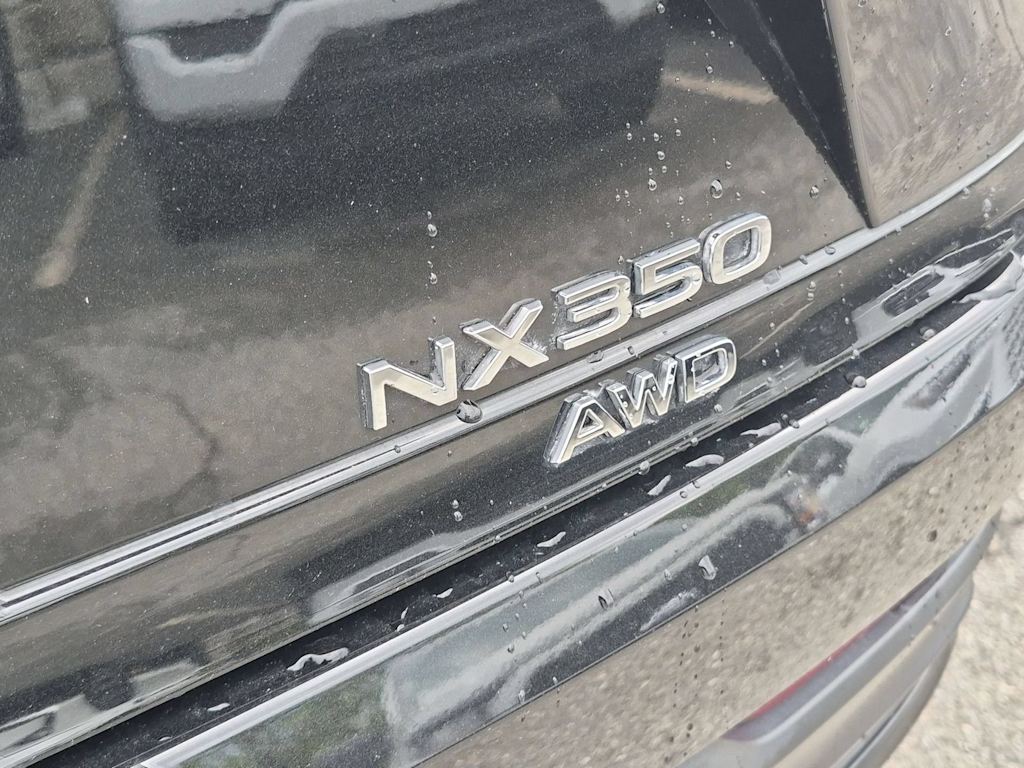 Thumbnail: 2024 Lexus ES - 27