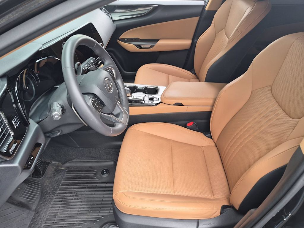 Thumbnail: 2024 Lexus ES - 9