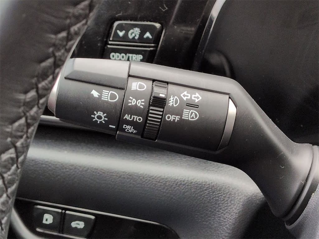 Thumbnail: 2024 Lexus ES - 34