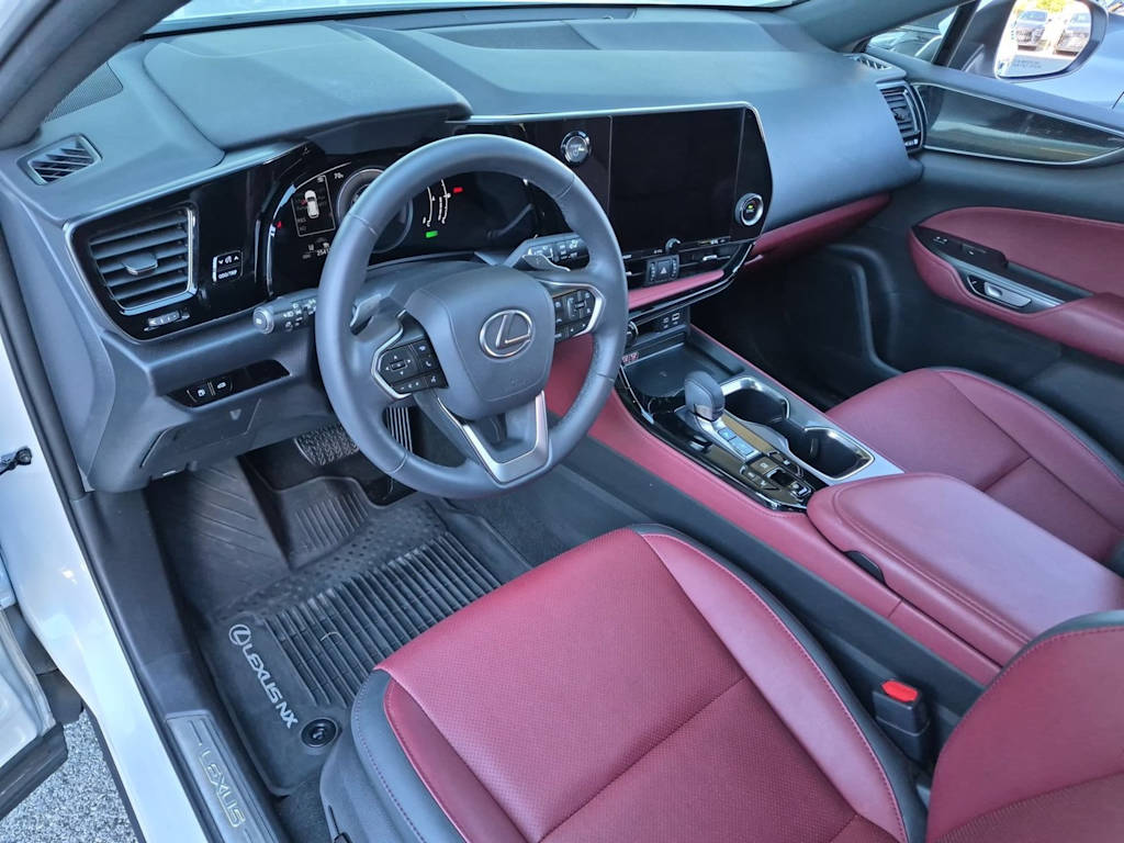 Thumbnail: 2025 Lexus ES - 2