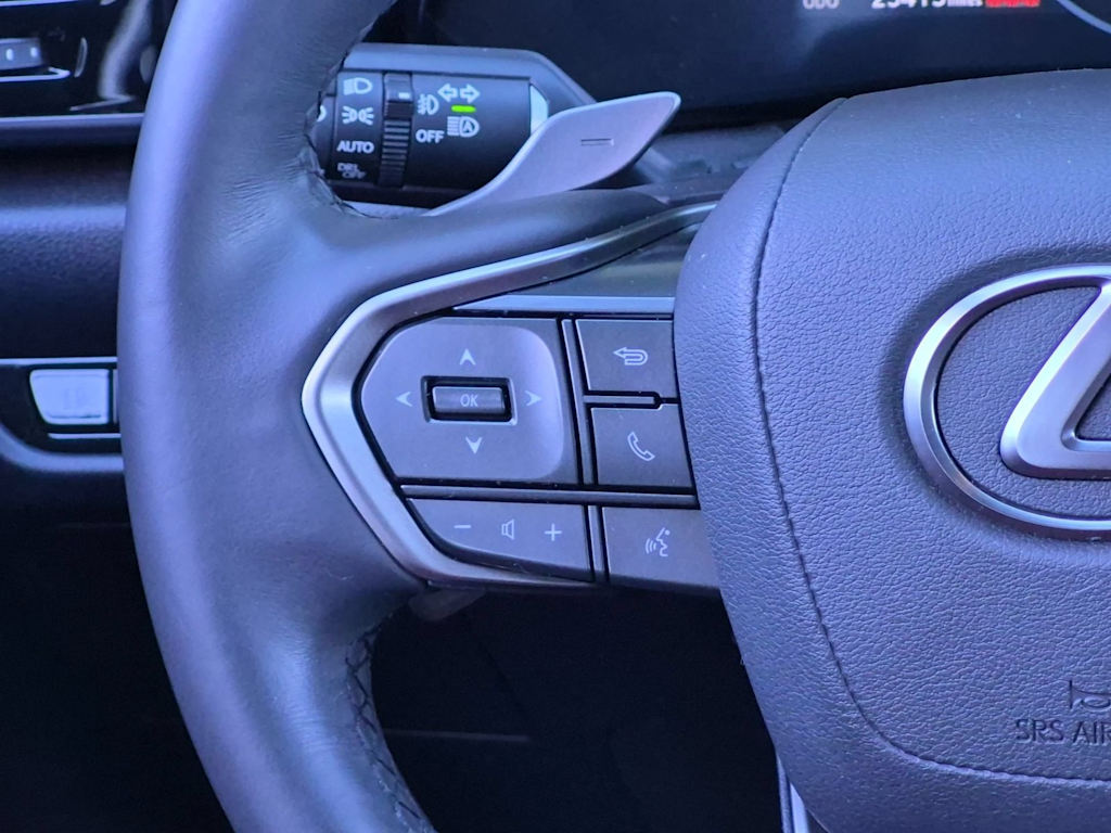 Thumbnail: 2025 Lexus ES - 31