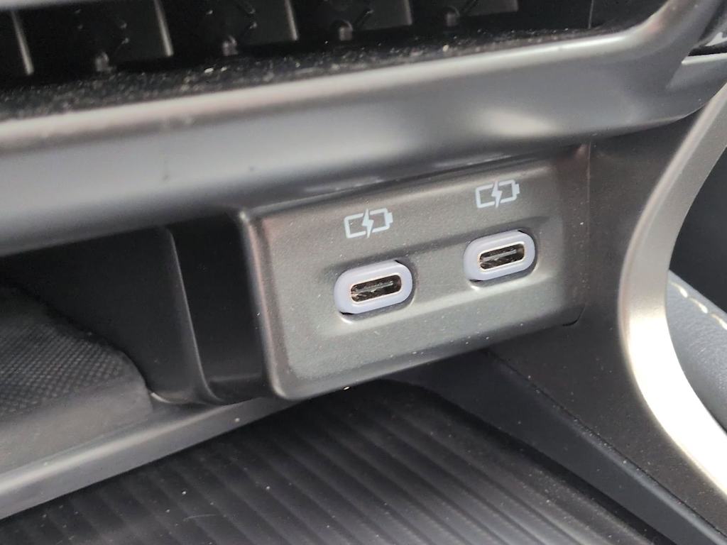 Thumbnail: 2023 Lexus RX - 38