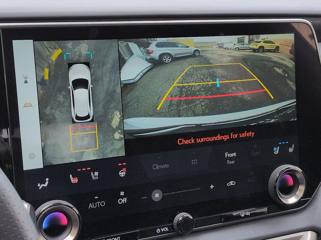 Thumbnail: 2023 Lexus RX - 36