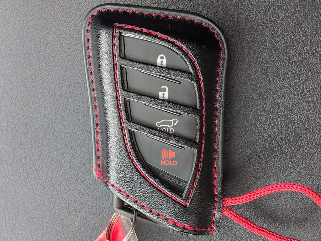 Thumbnail: 2023 Lexus RX - 19