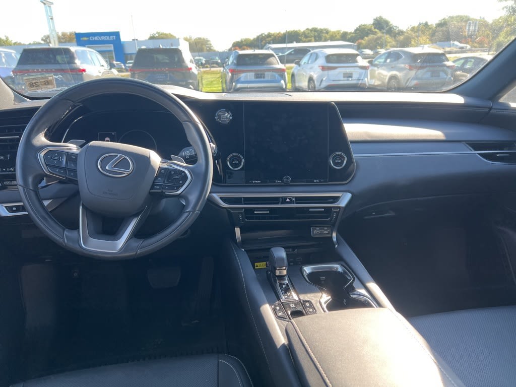 Thumbnail: 2023 Lexus RX - 2