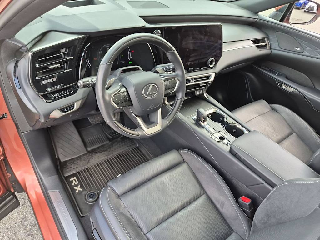 Thumbnail: 2024 Lexus RX - 2