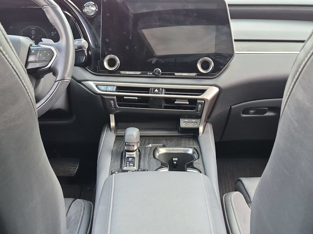 Thumbnail: 2024 Lexus RX - 15